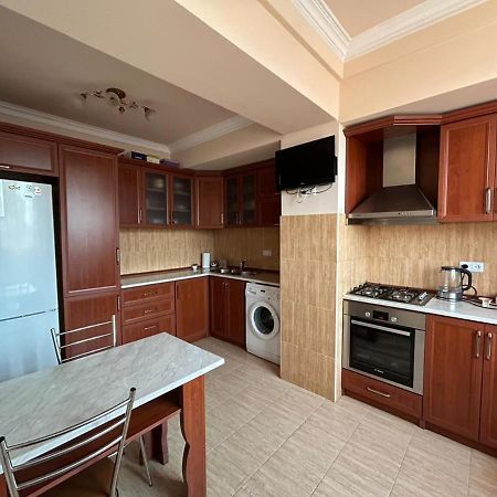 Lesi Apartament Erywań Zewnętrze zdjęcie